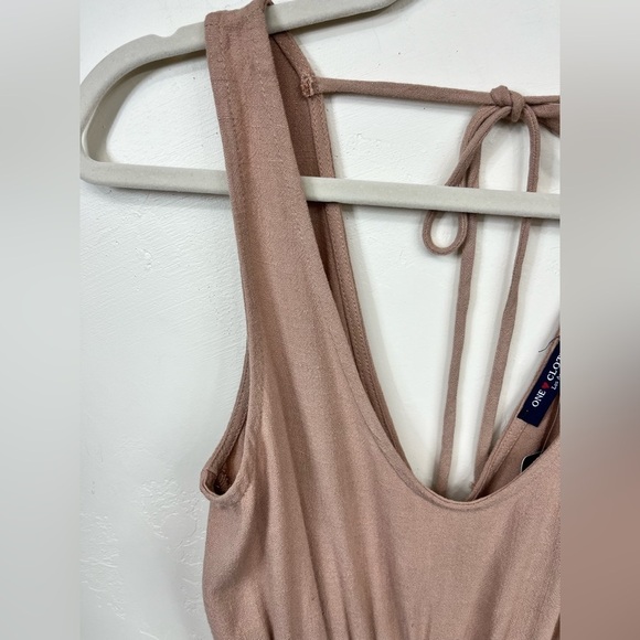 NWT One Clothing Scoop Neckline Tank Top Elastic Waist Tie Back Short Romper S - Picture 5 of 12